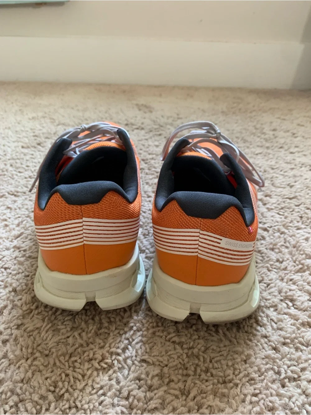 On Cloud Couldgo Men’s Orange and Cream Lightweight Sneakers